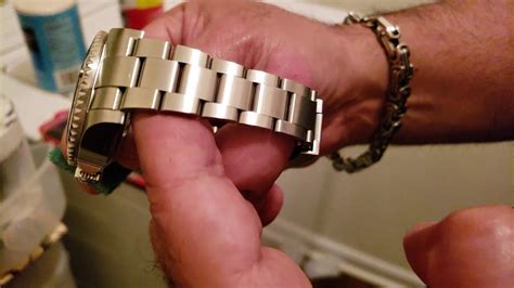 how to polish rolex bracelet|how to remove scratches from Rolex.